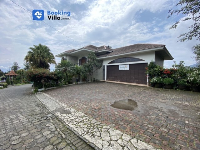 Villa Flojo 12 Kamar - Gambar 3