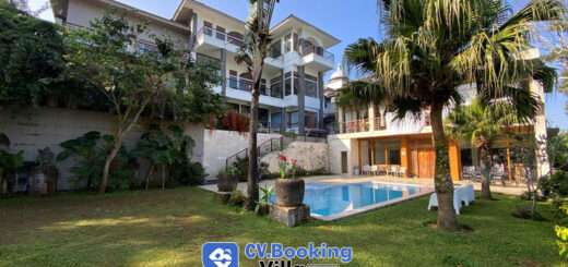 Villa Flojo 12 Kamar Lembang, Bermalam dengan View Alam